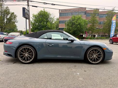 Used 2017 Porsche 911 Carrera image 10