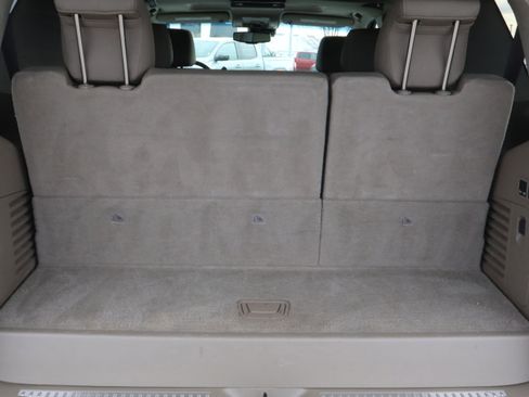 Used 2017 Chevrolet Tahoe Premier image 16