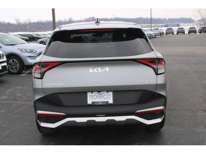Used 2025 Kia Sportage LX