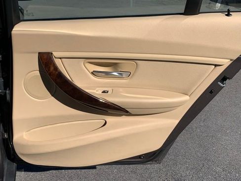 Used 2013 BMW 328i xDrive Sedan image 15