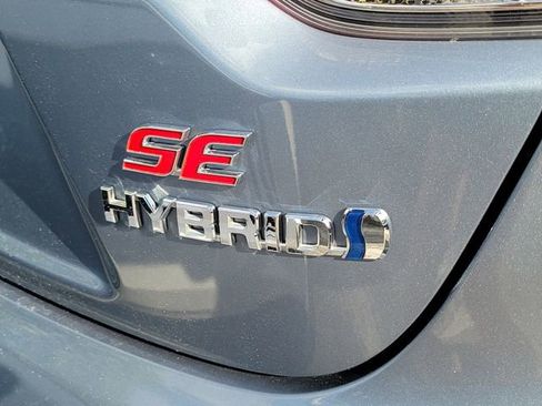 Used 2024 Toyota Corolla SE FWD image 6