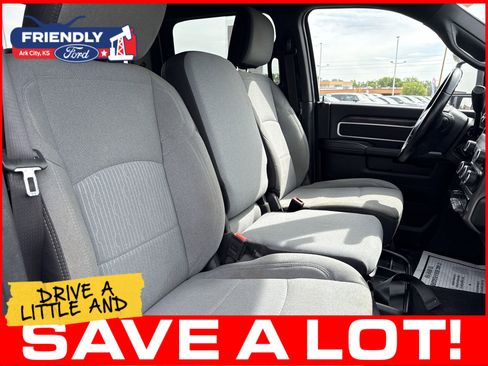 Used 2024 RAM 2500 Big Horn AWD/4WD image 27