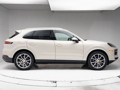 New 2026 Porsche Cayenne image 30