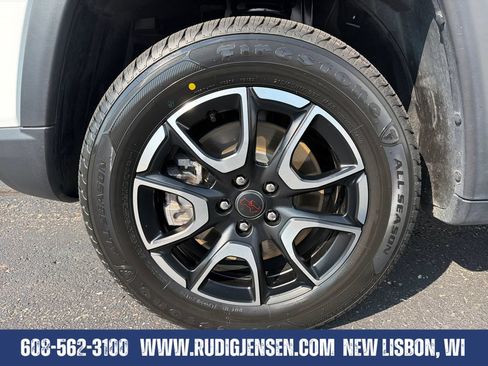 Used 2025 Jeep Compass Trailhawk AWD/4WD image 25