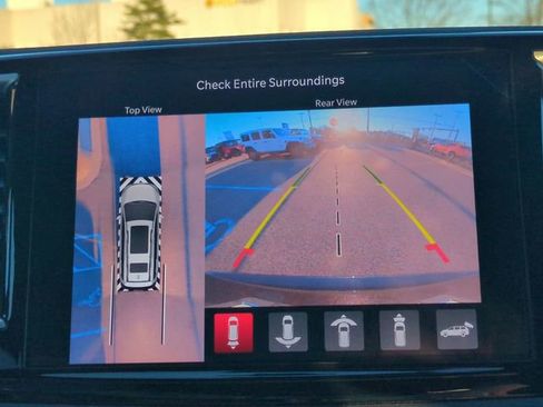 New 2026 Chrysler Pacifica Select w/ S Appearance Package image 20