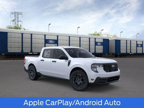 New 2025 Ford Maverick XLT w/ XLT Luxury Package image 8