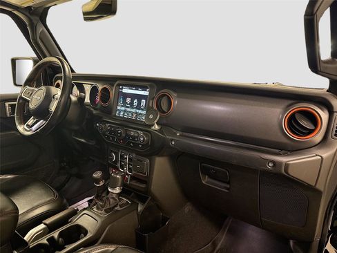 Used 2022 Jeep Gladiator Mojave w/ LED Lighting Group image 29