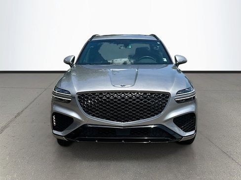 Used 2022 Genesis GV70 3.5T Sport AWD/4WD image 2