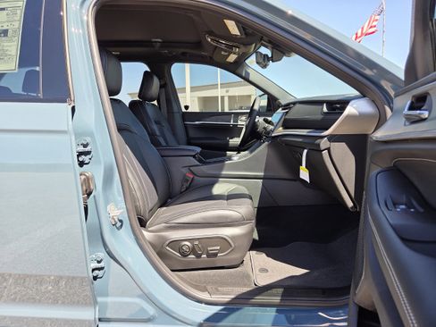 New 2026 Jeep Grand Cherokee Limited AWD/4WD image 19