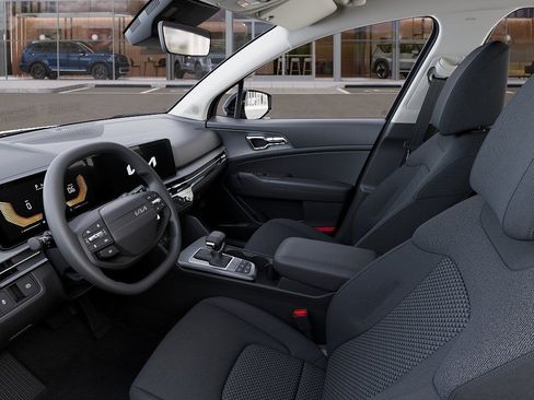 New 2026 Kia Sportage LX FWD image 17
