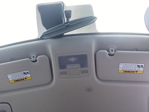 New 2026 Hyundai Venue SEL FWD image 25