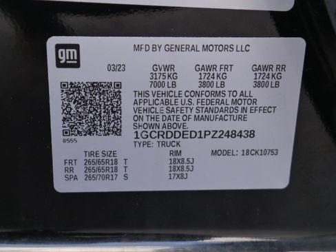 Certified 2023 Chevrolet Silverado 1500 LT w/ Z71 Off-Road Package AWD/4WD image 33