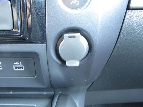 Used 2024 Nissan Titan PRO-4X w/ Pro-4x Utility Package AWD/4WD image 29