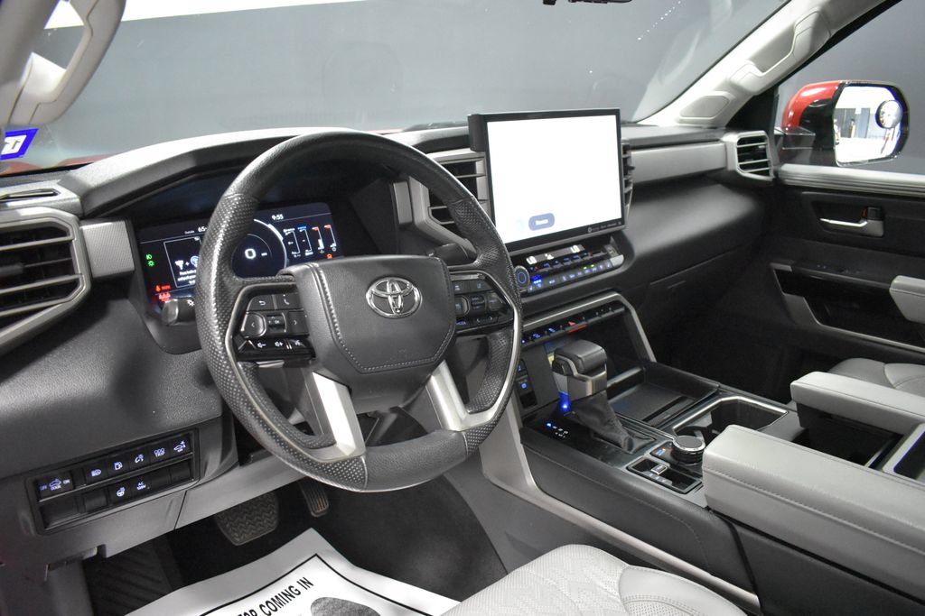 Used 2024 Toyota Tundra Limited AWD/4WD image 4