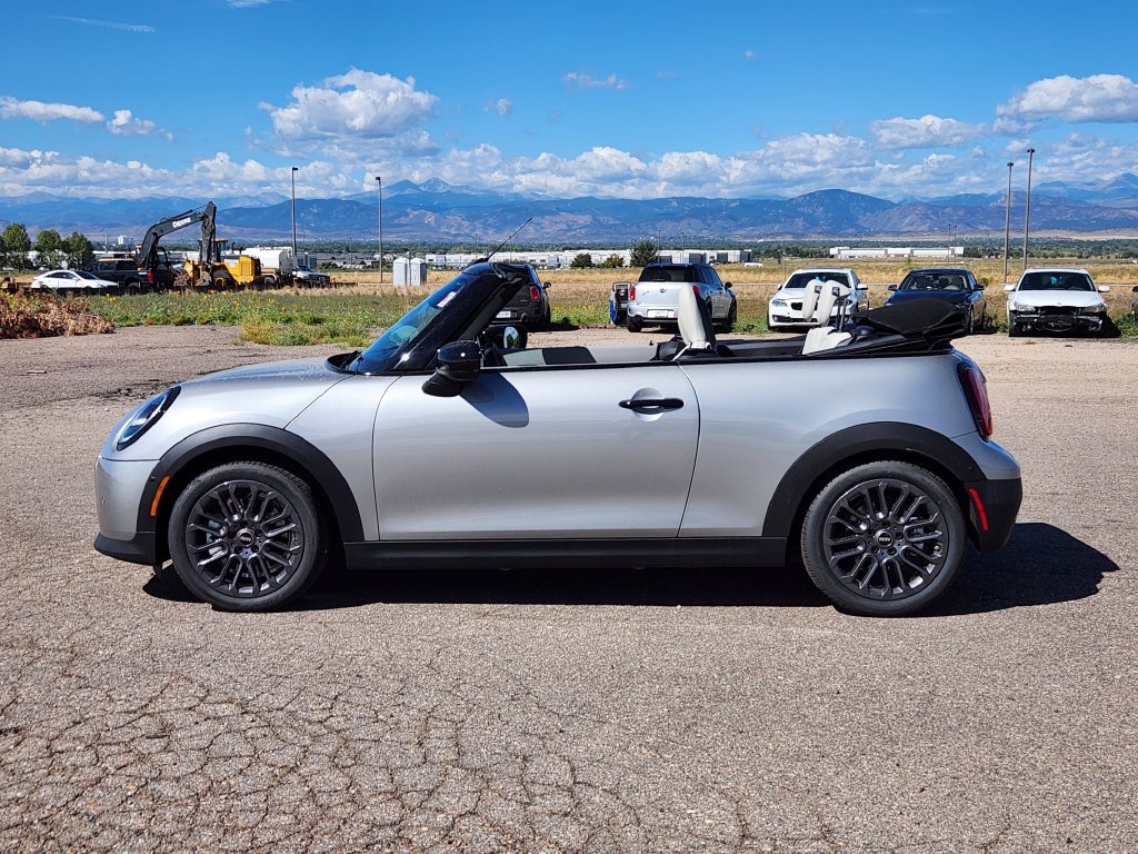 New 2026 MINI Cooper S FWD image 2