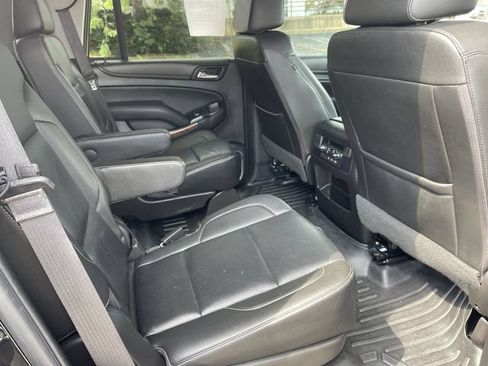 Used 2018 Chevrolet Tahoe Premier AWD/4WD image 15