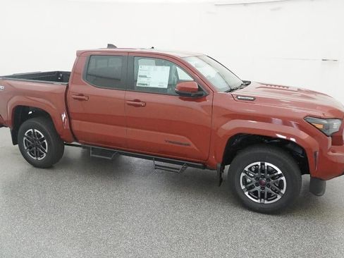 New 2025 Toyota Tacoma TRD Sport image 12