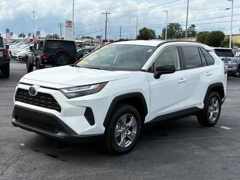 Used 2025 Toyota RAV4 LE AWD/4WD image 26