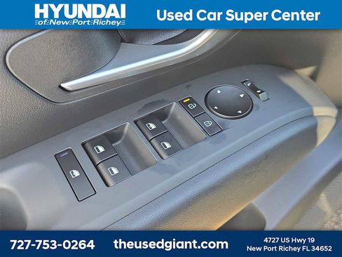 New 2026 Hyundai Santa Cruz SE image 18