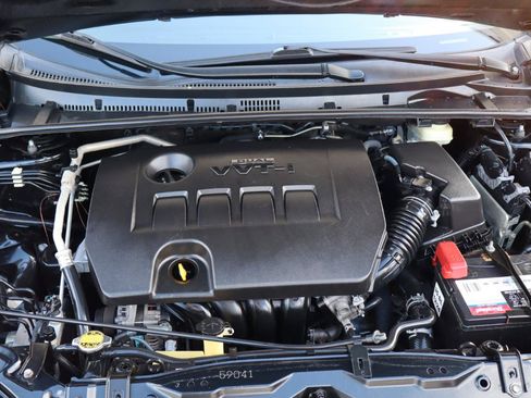 Used 2016 Toyota Corolla LE FWD image 27