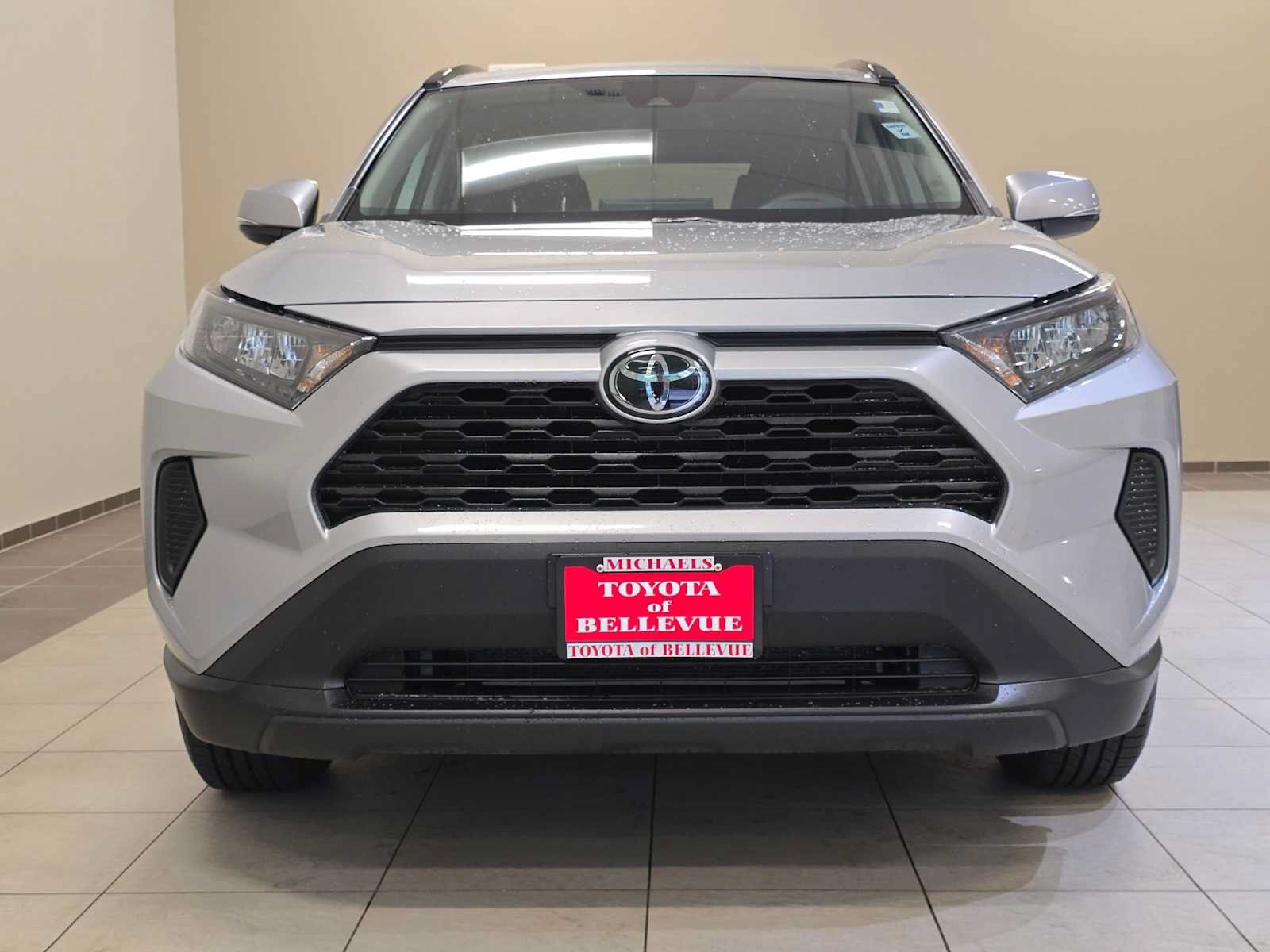 Used 2020 Toyota RAV4 LE w/ All Weather Liner Package FWD image 6