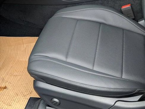 Certified 2026 Mercedes-Benz GLE 350 GLE 350 image 4