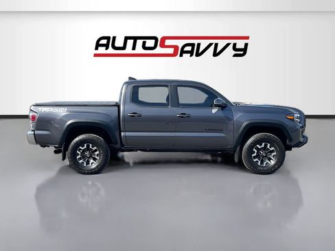 Used 2023 Toyota Tacoma TRD Off-Road image 8
