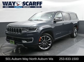 Used 2023 Jeep Wagoneer L Series III w/ Premium Group I AWD/4WD video 1