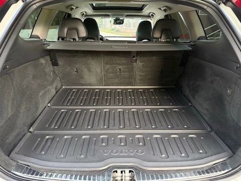 Used 2015 Volvo XC60 T5 Premier w/ Proximity Package image 30