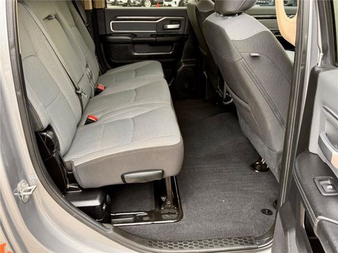 Used 2019 RAM 3500 Big Horn AWD/4WD image 35