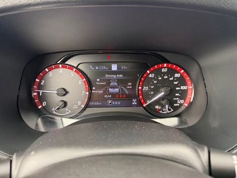 Used 2024 Nissan Frontier PRO-4X w/ Pro Convenience Package AWD/4WD image 19