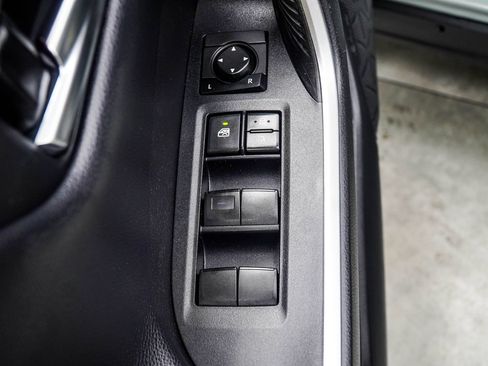 Used 2020 Toyota RAV4 Adventure w/ Convenience Package AWD/4WD image 32