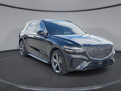Used 2025 Genesis GV70 2.5T w/ Sport Prestige Package AWD/4WD image 12