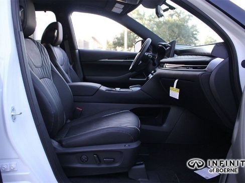 Certified 2026 INFINITI QX60 Autograph w/ Dark Cargo Package image 13