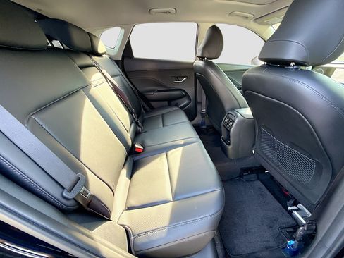 Used 2024 Hyundai Kona Limited image 27