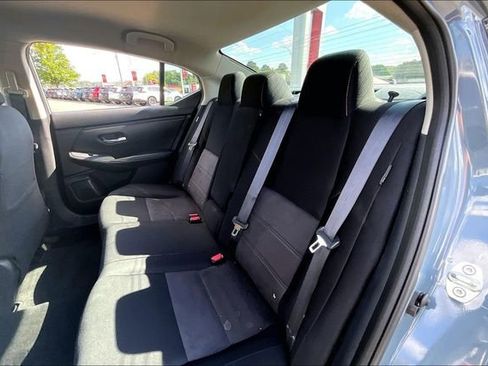 Certified 2025 Nissan Sentra SR w/ Midnight Edition FWD image 19