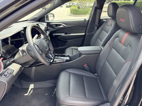 Used 2026 Chevrolet Trax RS w/ Sunroof Package FWD image 10