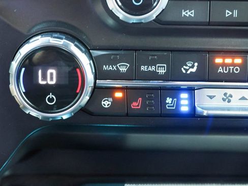 Used 2021 Ford F150 Platinum w/ Equipment Group 701A High AWD/4WD image 24