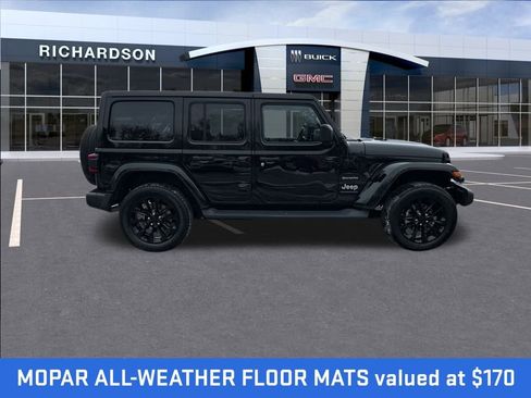 Used 2023 Jeep Wrangler Unlimited Sahara w/ Cold Weather Group image 7