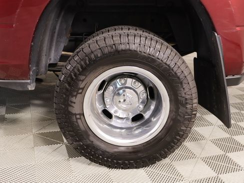 Used 2019 RAM 3500 Tradesman AWD/4WD image 17
