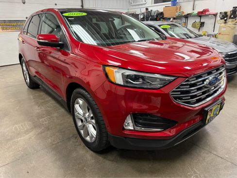 Used 2020 Ford Edge Titanium w/ Equipment Group 301A image 3