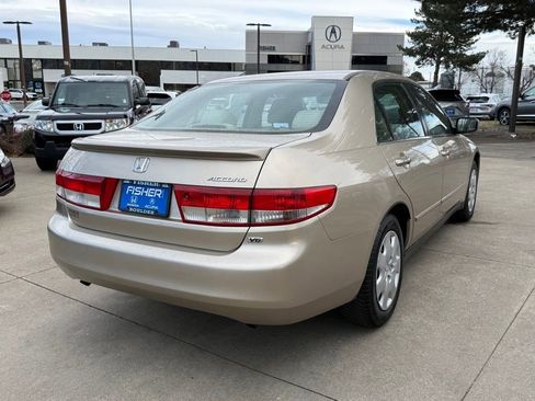 Used 2004 Honda Accord LX image 4