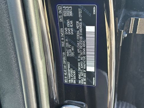 Certified 2023 Volvo XC90 T8 Ultimate w/ Lounge Package image 37