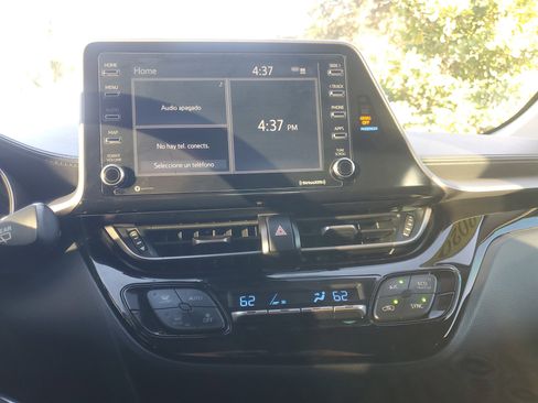 Used 2020 Toyota C-HR LE image 24