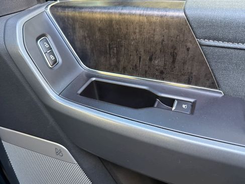 Used 2023 Ford F350 Lariat w/ Lariat Ultimate Package image 18