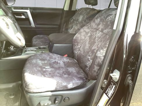 Used 2024 Toyota 4Runner SR5 image 8