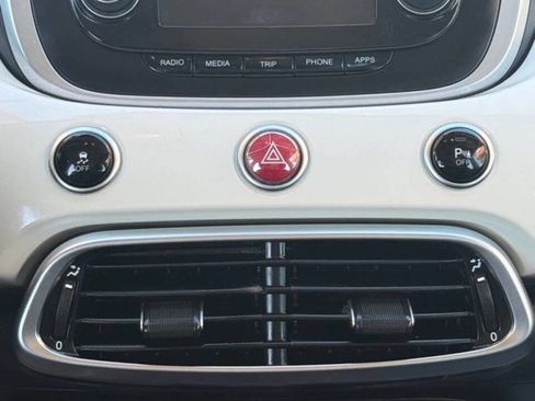 Used 2017 FIAT 500X Pop w/ Pop Popular Equipment Package image 4