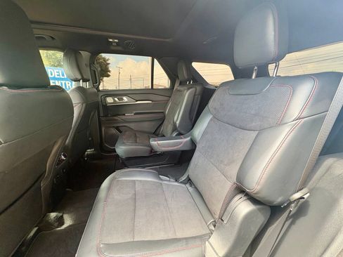 Used 2026 Ford Explorer ST w/ Sun And Sound Package AWD/4WD image 13