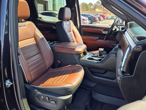 Used 2023 GMC Sierra 1500 Denali Ultimate image 16