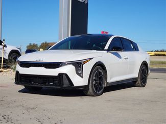 New 2025 Kia K4 GT-Line video 2